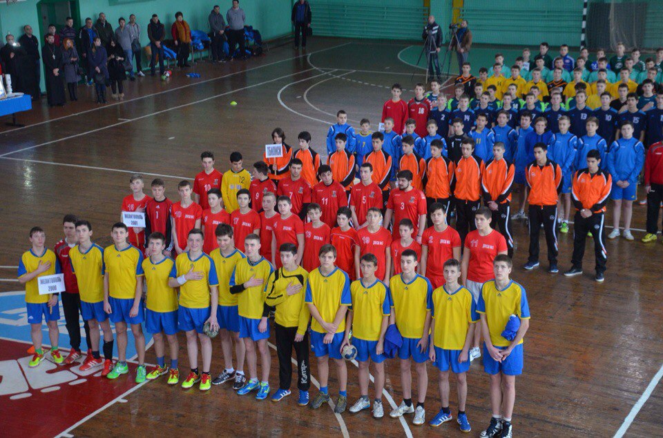 В Запорожской области стартовал международный турнир по гандболу