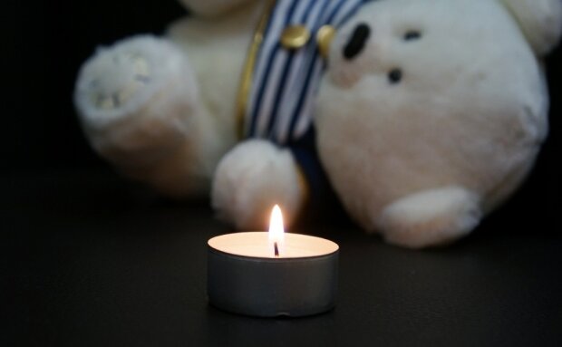 В Токмаке объявили день траура по погибшим на пожаре детям