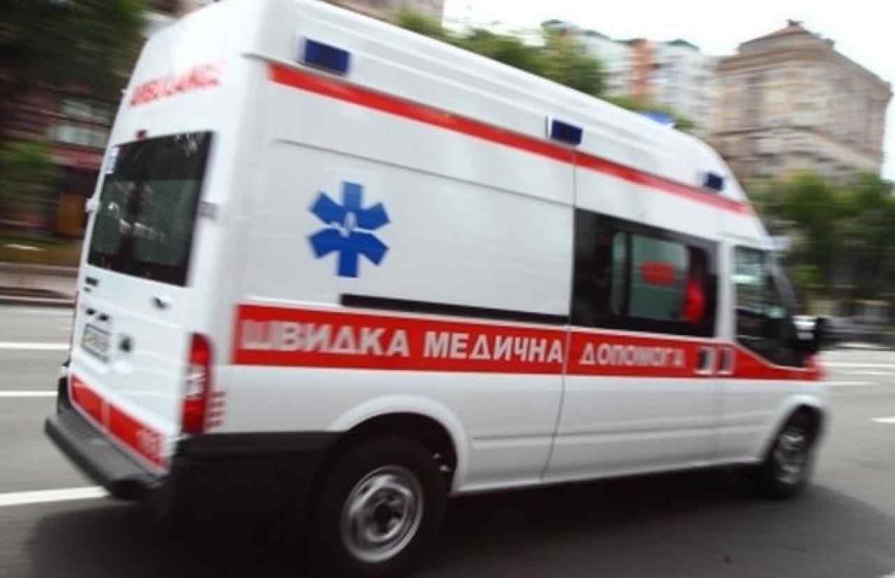 На вокзале “Запорожье-2” ранили мужчину: пострадавшего госпитализировали
