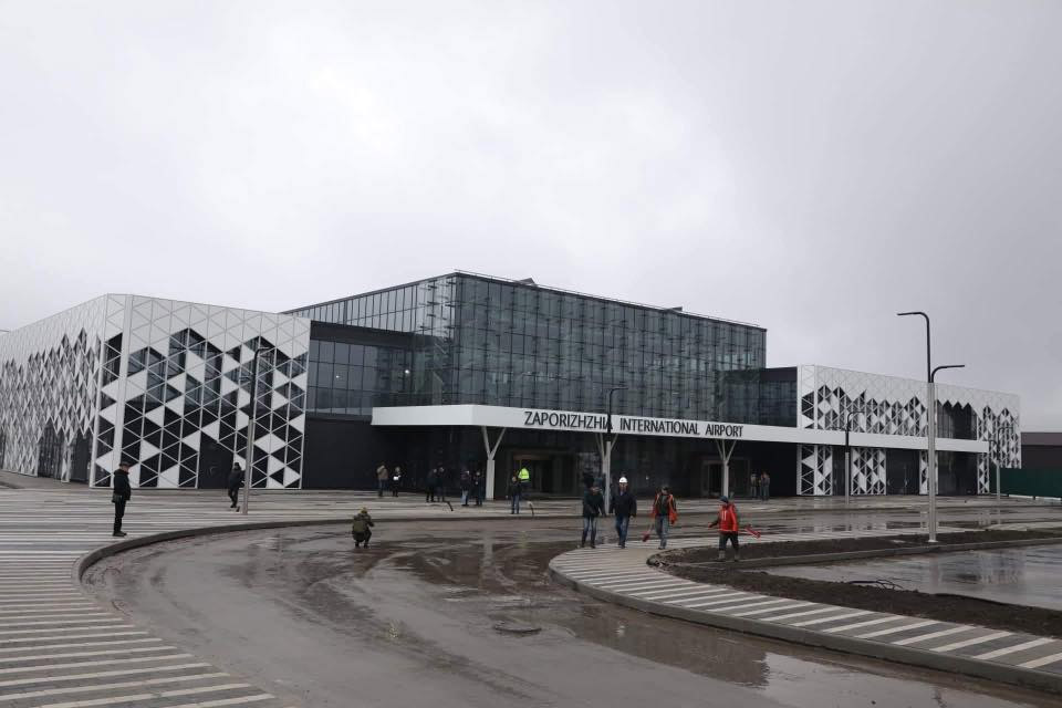 Строительство терминала запорожского аэропорта приостановлено: под угрозой запуск новых рейсов