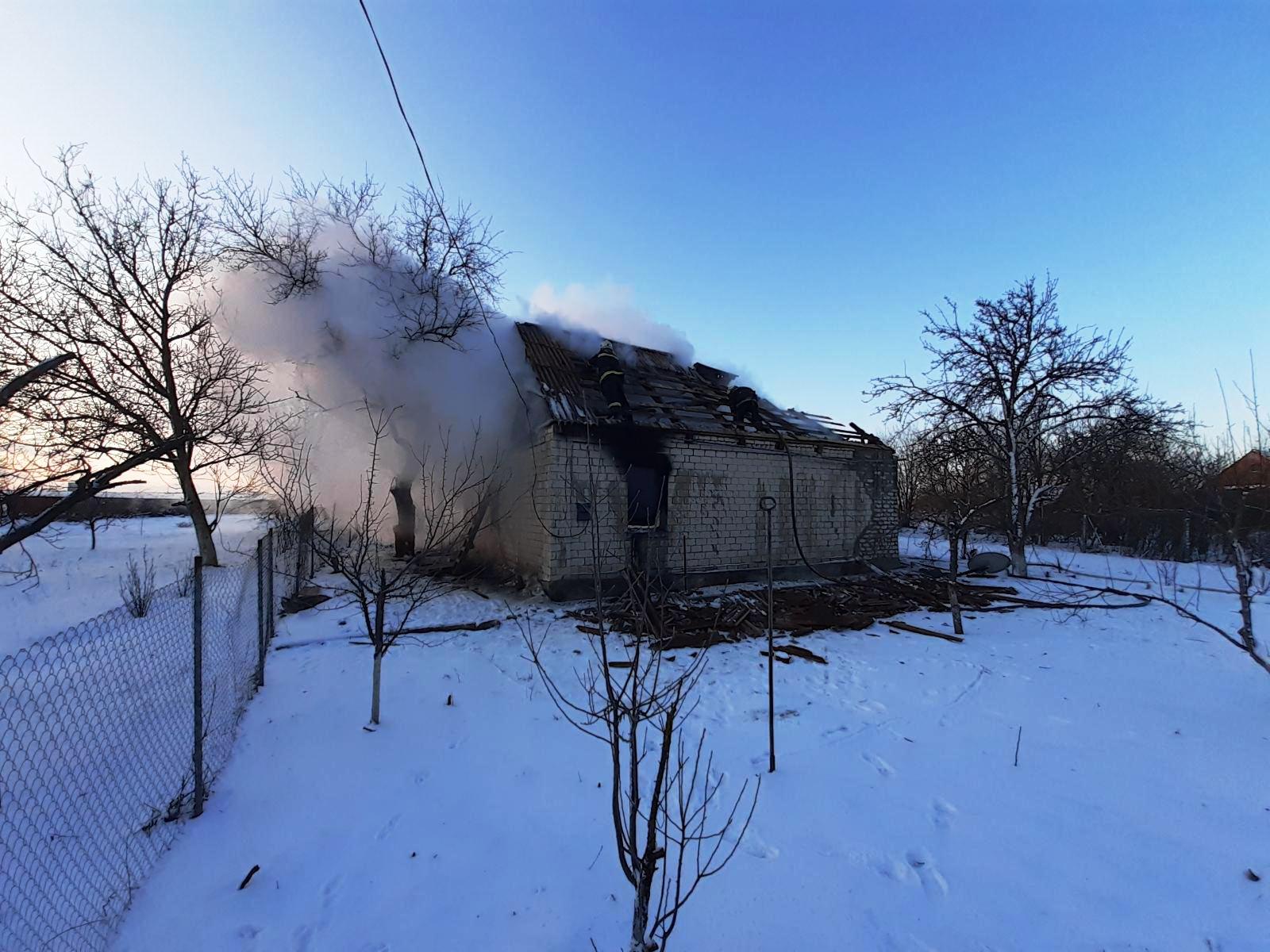 В Запорожском районе во время пожара погиб владелец частного дома