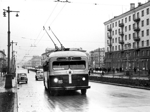 В сети появилось видео первого запорожского троллейбуса