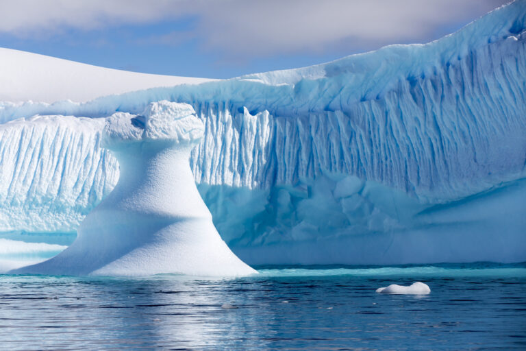 В Антарктиде зафиксировали рекордно тёплую погоду