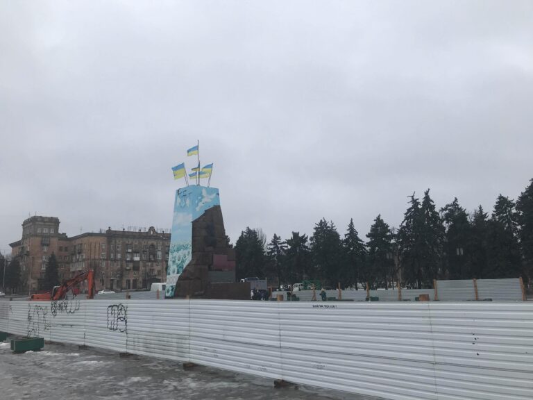 На площади Запорожской предлагают возвести обелиск в честь города 