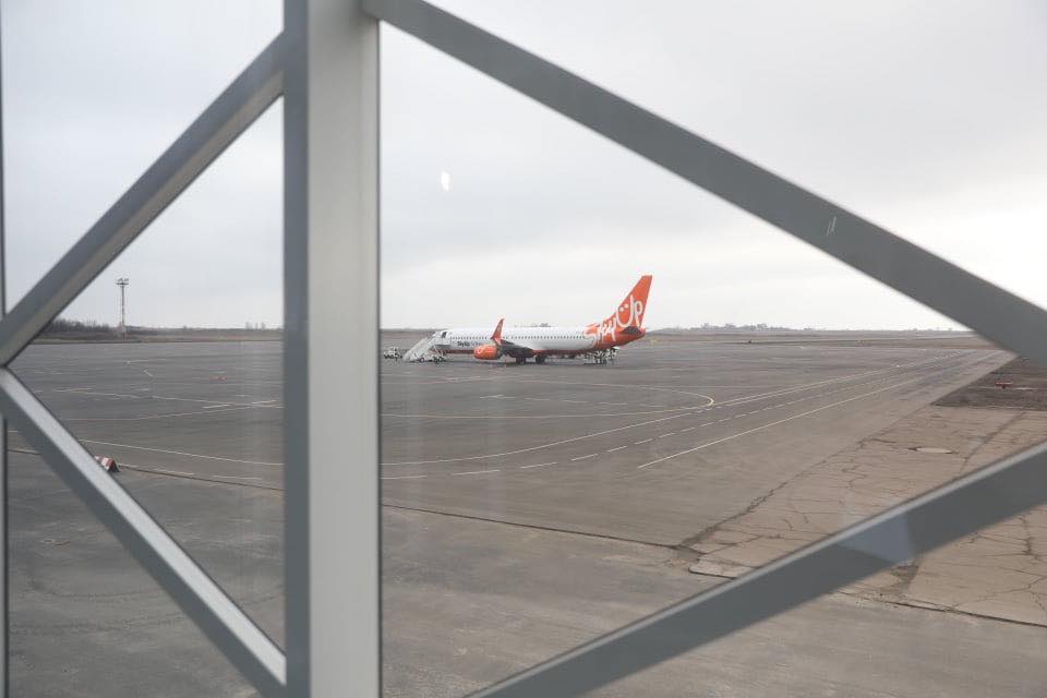 В аэропорту Запорожья оборудовали карантинную стоянку для самолетов