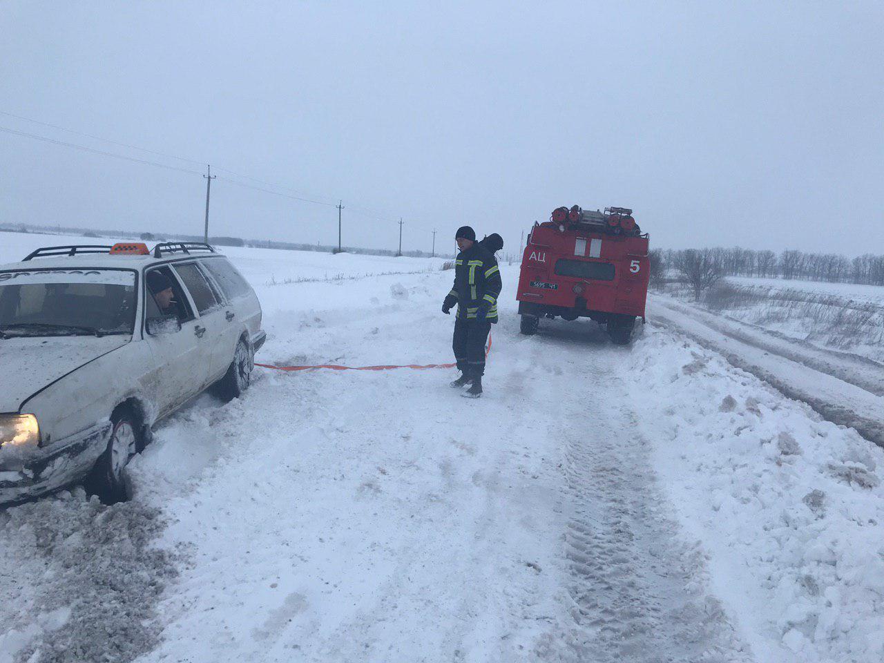 В Запорожской области за ночь выпало 36 см снега
