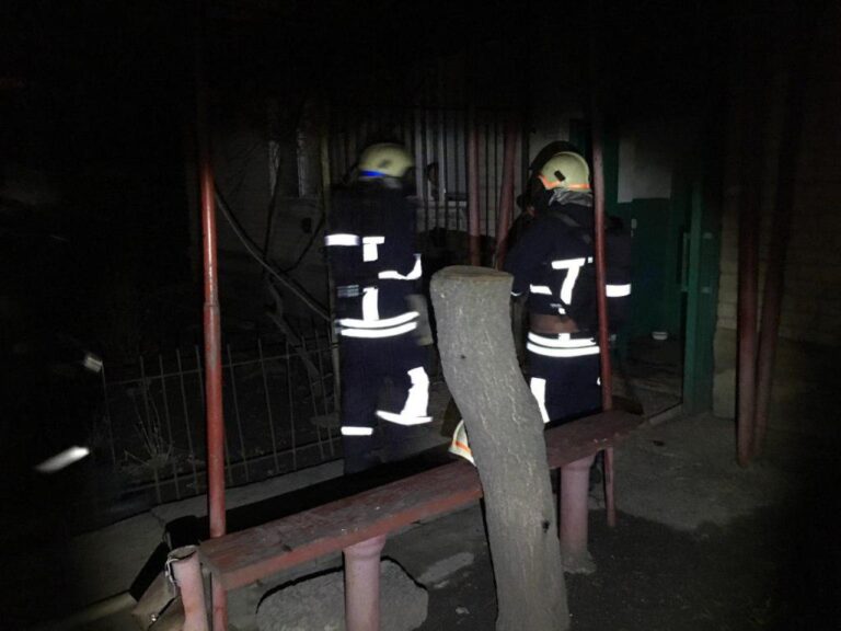 В Орехове произошел пожар: эвакуировали шестерых людей среди них двое детей