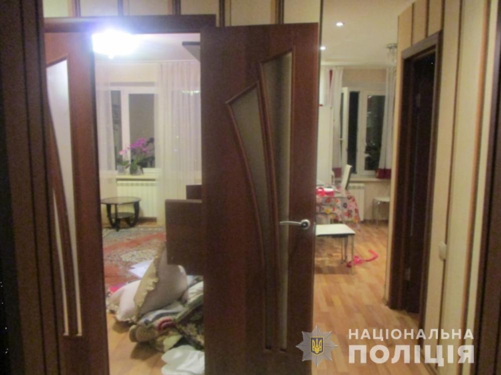Полиция в Запорожье задержала вора, который связал и ограбил женщину