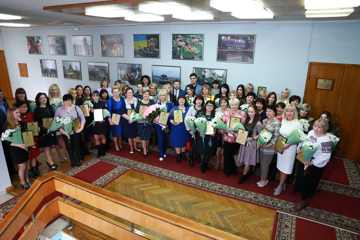 В Запорожской области 48 женщин получили официальный статус «Господиня свого краю»