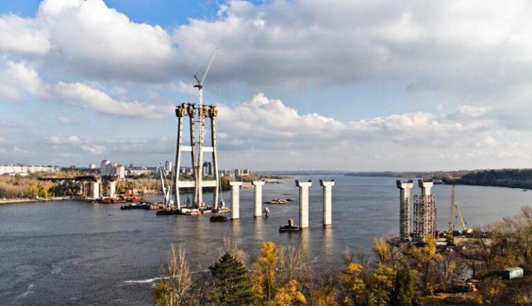 Первую очередь мостов в Запорожье построят за три года