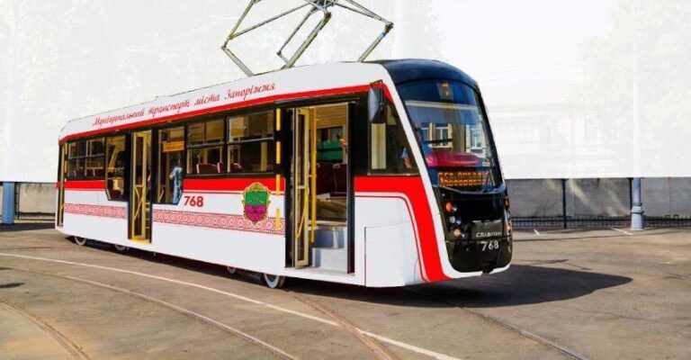 Робота громадського транспорту у Запоріжжі зміниться 22 лютого