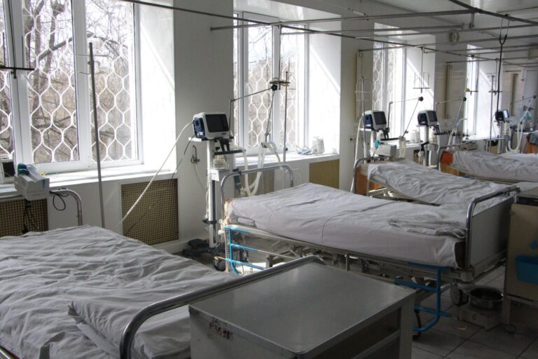 Медики в Запорожской области подготовили 159 аппаратов ИВЛ для больных коронавирусом