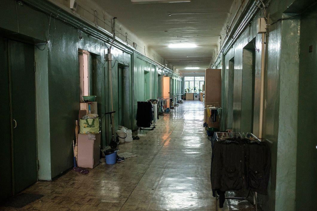 В общежитии в  Александровском районе обнаружили 13 заболевших коронавирусом