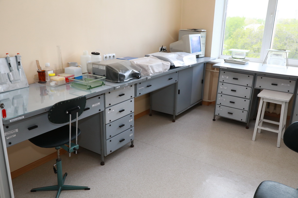 В Запорожском лабораторном центре используют более дешевые украинские аналоги ПЦР-тестов 