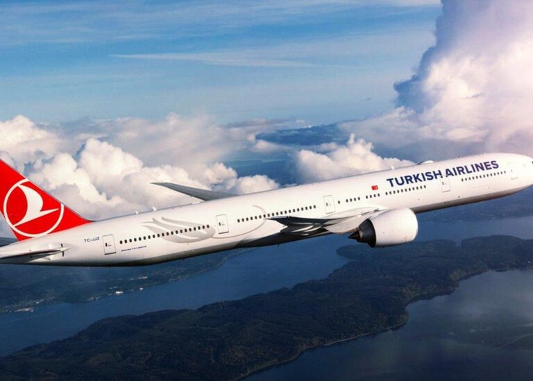 Авиакомпания Turkish Airlines пока не планирует возобновлять рейсы из Запорожья