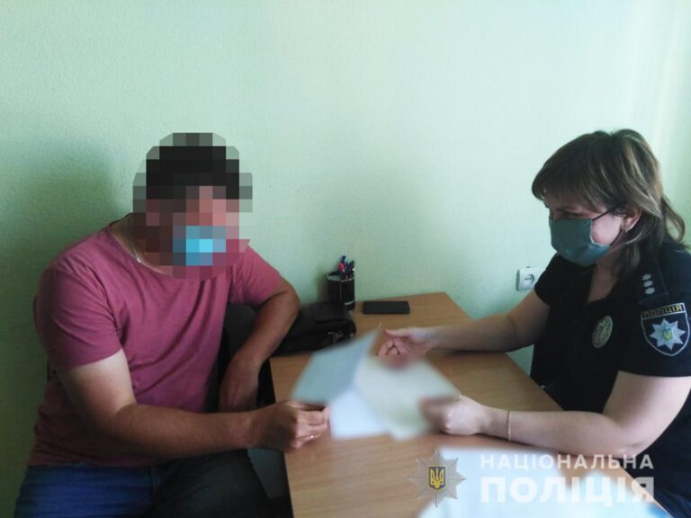 В Запорожской области к ответственности привлекли полицейских, нарушивших карантинный режим