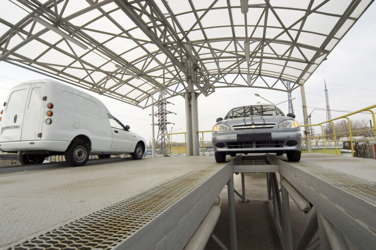 Компания Renault готова сотрудничать с Запорожским автомобильным заводом 