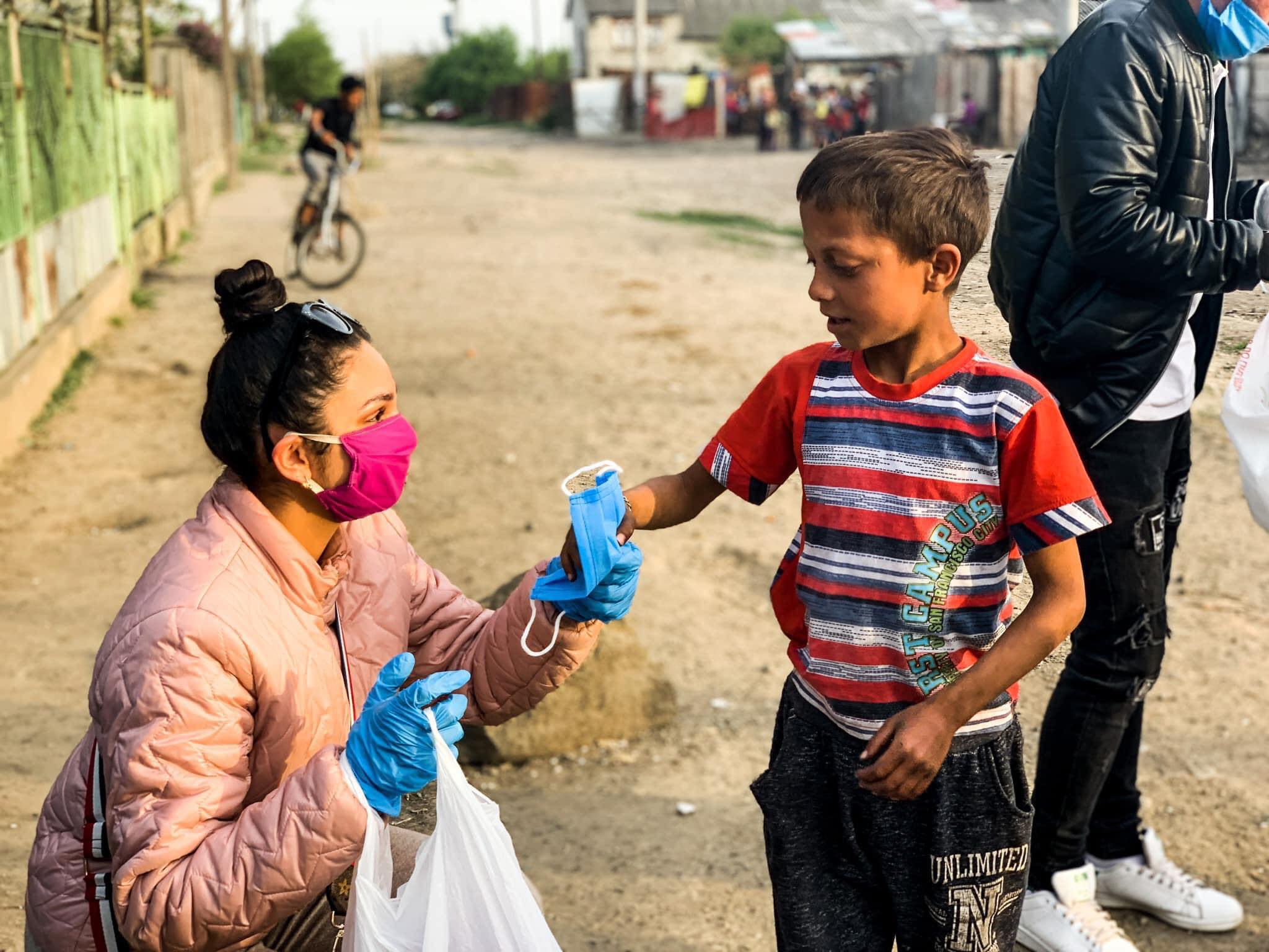 Пандемия и человечность: как ромы боролись с кризисом коронавируса