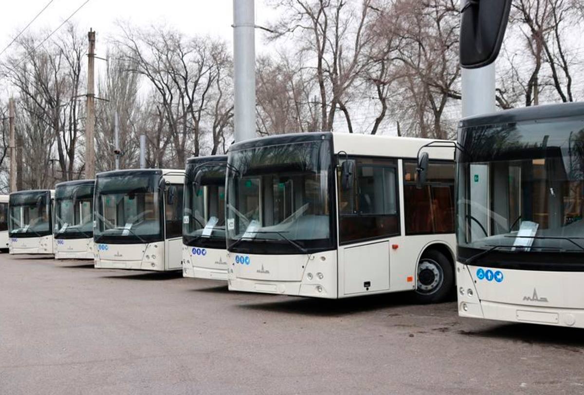 В запорожский аэропорт запустят автобусы большой вместительности