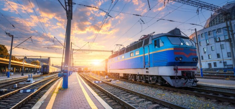 Поезд “Киев-Бердянск” обслужил за месяц 4 тысячи отдыхающих