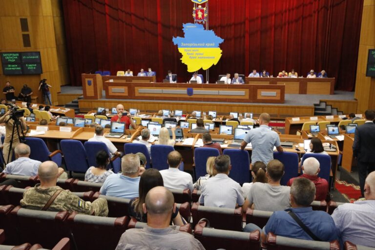 В Запорожский областной совет 2020 попадают 7 партий