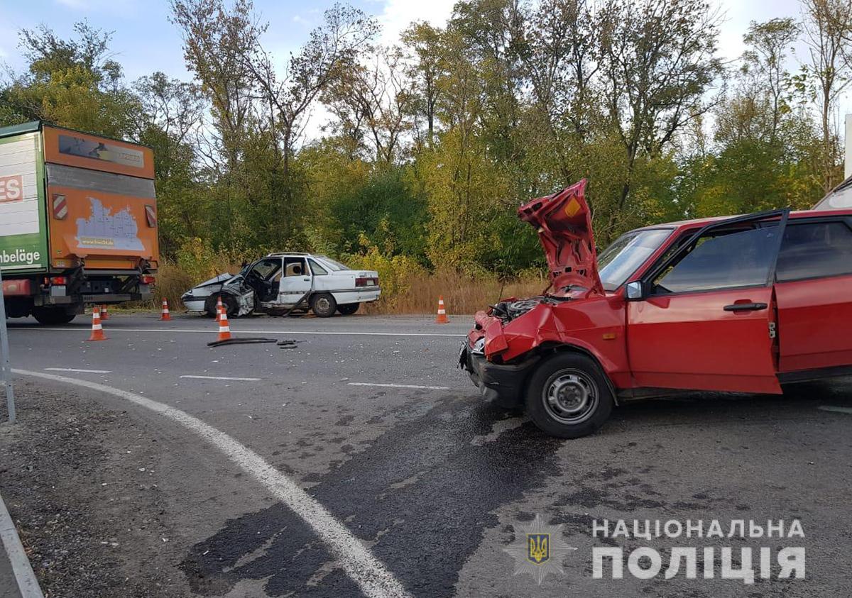 В Запорожье полиция ищет свидетелей ДТП с погибшим на трассе “Борисполь-Мариуполь”