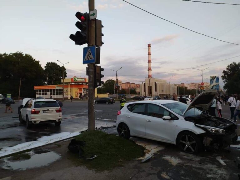 В полиции сообщили подробности ДТП с пострадавшими в Александровском районе