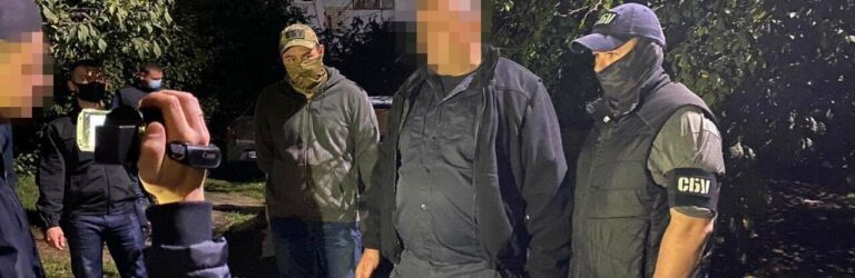 В Вольнянске задержали полицейского за “крышевание” наркоторговцев