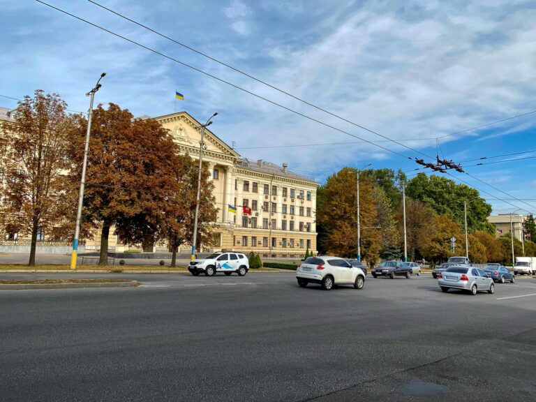 В Запорожский городской совет прошли представители шести партий, – список новых депутатов