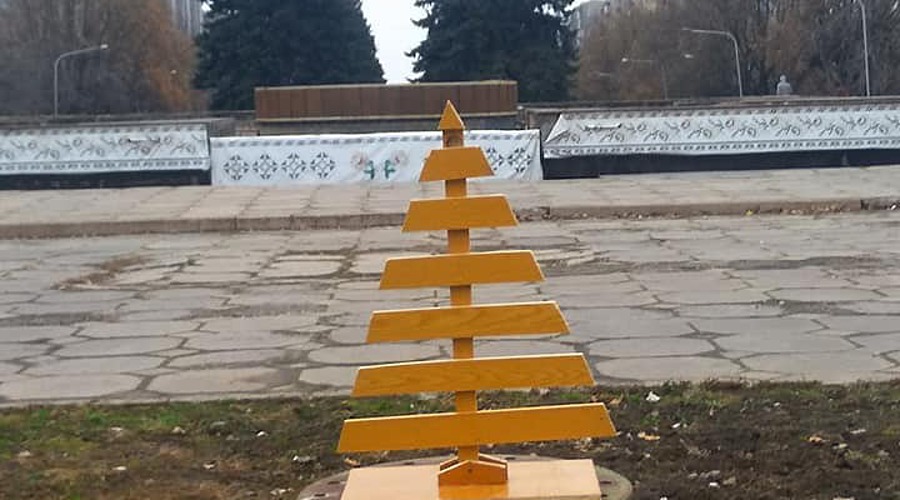 Главную елку Запорожской области не будут устанавливать в этом году