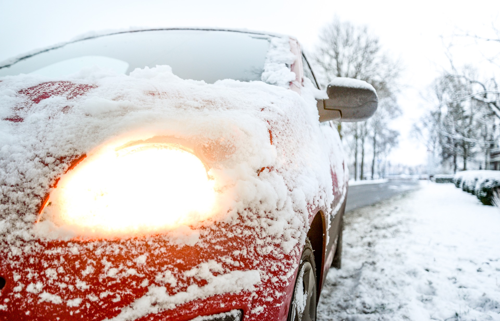 Вниманию водителей: в Запорожской области ожидается снегопад