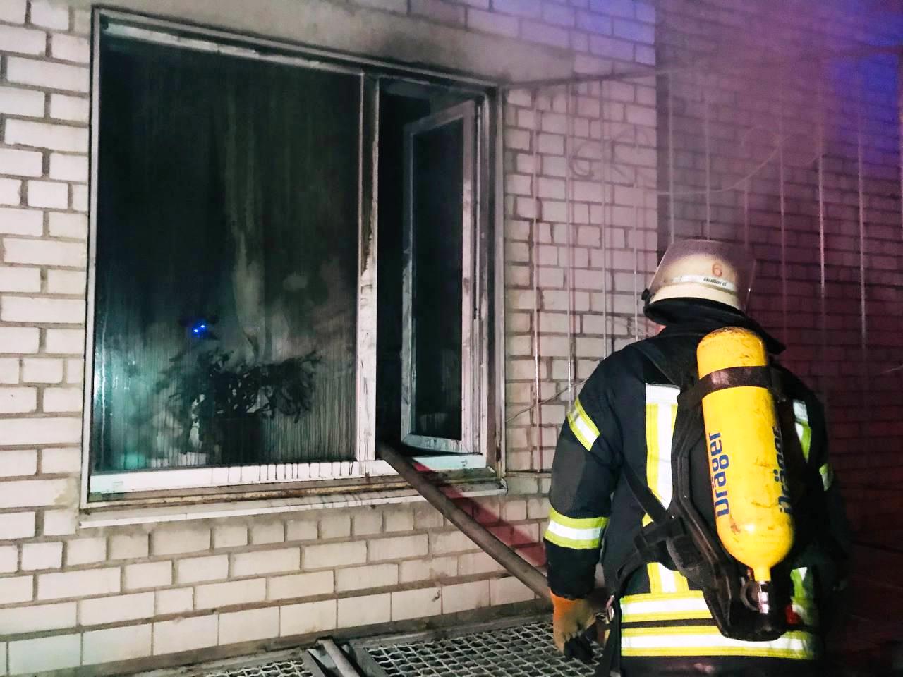 Премьер-министр Денис Шмыгаль поручил расследовать смертельный пожар в Запорожье