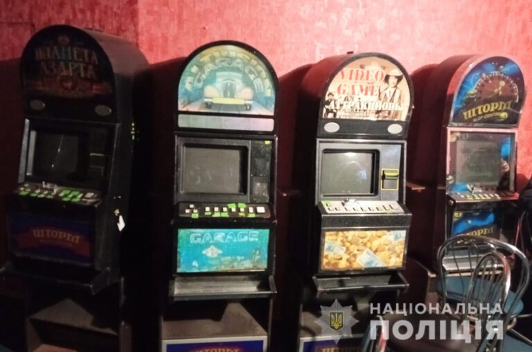 В Бердянске разоблачили подпольный зал азартных игр, – ФОТО