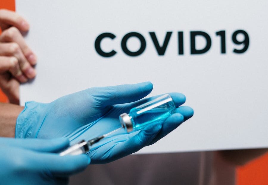 В Запорожской области от COVID-19 вакцинировали еще 250 человек