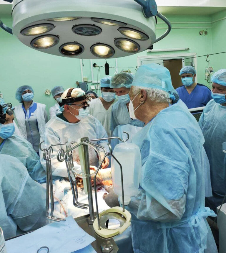 Запорожские врачи рассказали, как проводили трансплантацию сердца