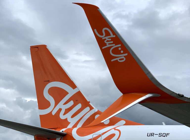 Из Запорожья в Европу: SkyUp объявила программу рейсов на 2022 год
