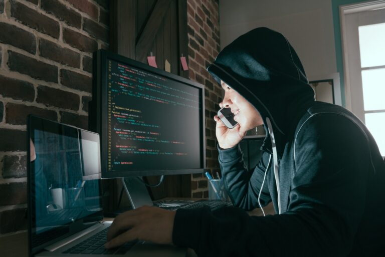 У Запоріжжі затримали хакера, який працював на Росію
