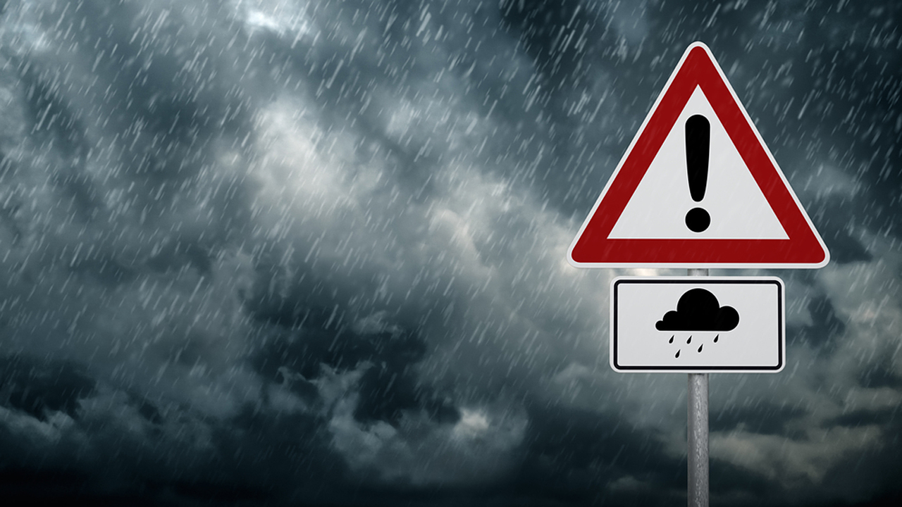 Грозы и шквалы: объявлено штормовое предупреждение в Запорожье