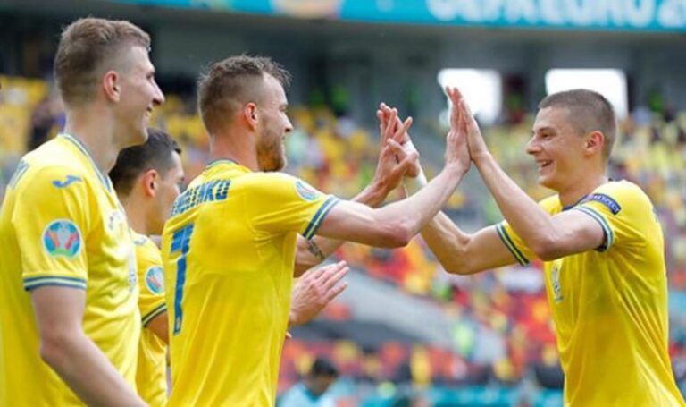 Сборная Украины по футболу впервые в истории пробилась в плей-офф Евро-2020