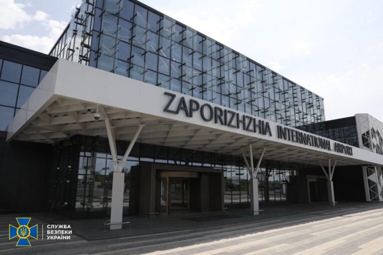 Стало известно кто будет временно руководить аэропортом Запорожья
