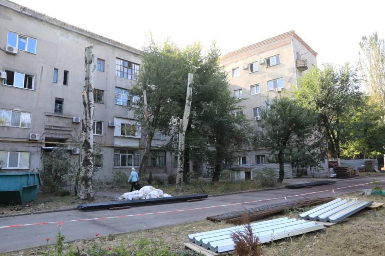 Как сейчас выглядит дом на Сержанта Медведева, 7, где сгорела крыша (ФОТО)