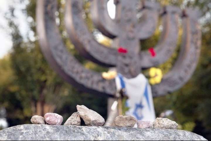 Какой праздник сегодня – 29 сентября: День памяти трагедии Бабиного Яра и Всемирный день сердца