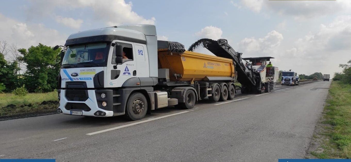 Капитальный ремонт дороги начали в Запорожской области (ФОТО)