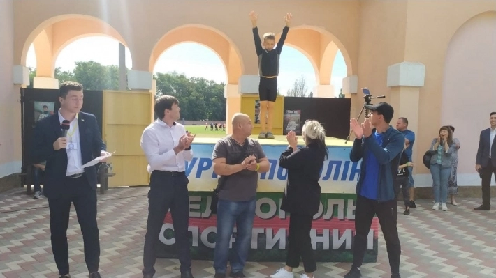 Юный спортсмен из Запорожья установил рекорд Украины