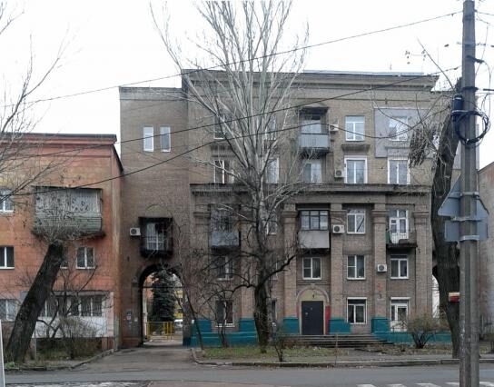 Запорожцы хотят уберечь дом в “Соцгороде” от разрушений и просят ему статус культурного наследия