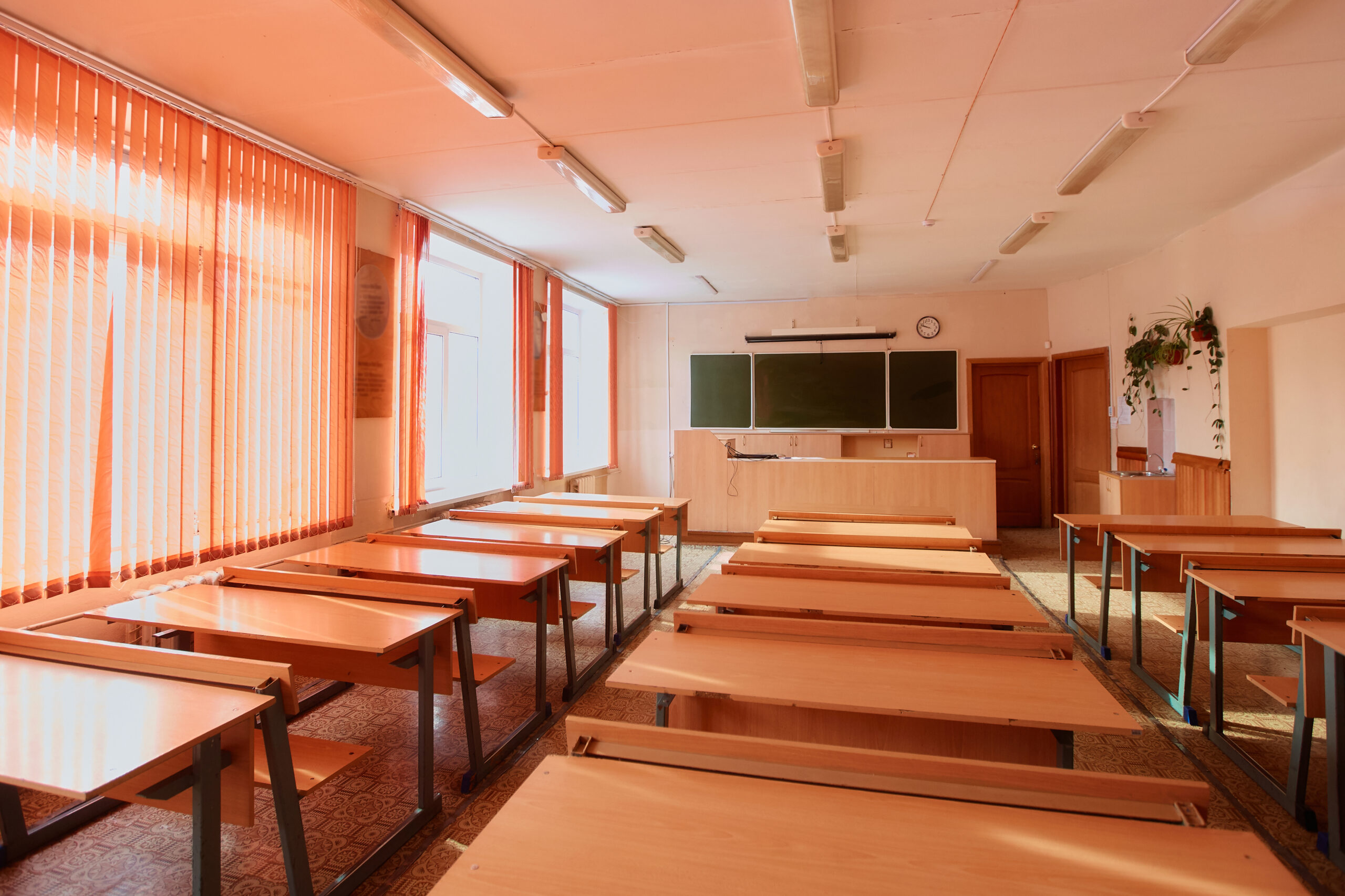 Оккупанты отменили в мелитопольских школах классы для особенных детей