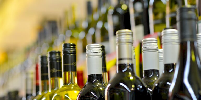 У Запоріжжі можуть зрости ціни на алкоголь: скільки буде коштувати