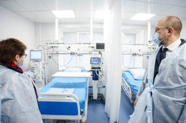 Запорожская областная больница сможет принимать 20 тысяч пациентов в год