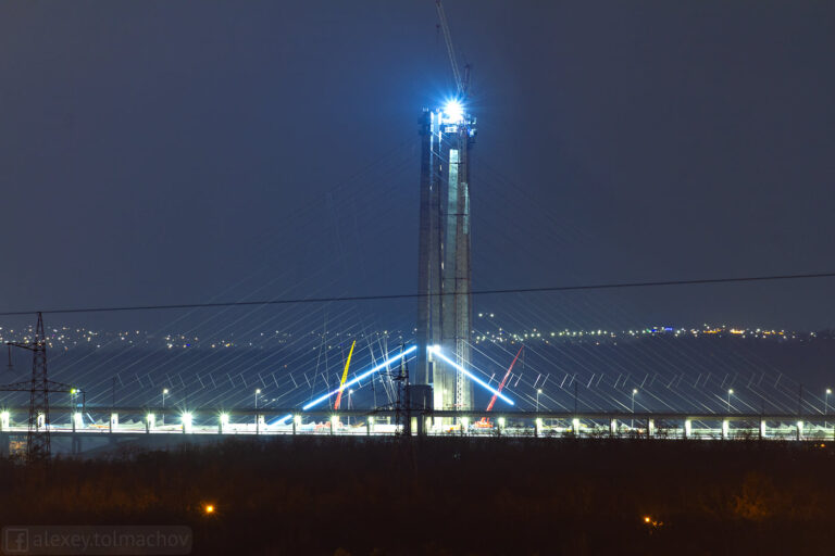Запорожским мостам снова хотят дать новые названия
