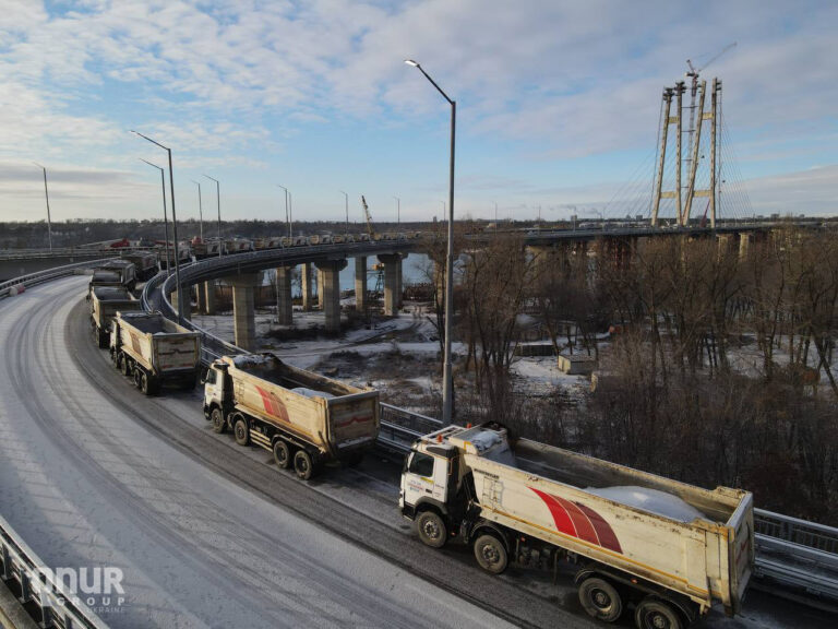 Мосты в Запорожье готовятся проверять на прочность (ФОТО)